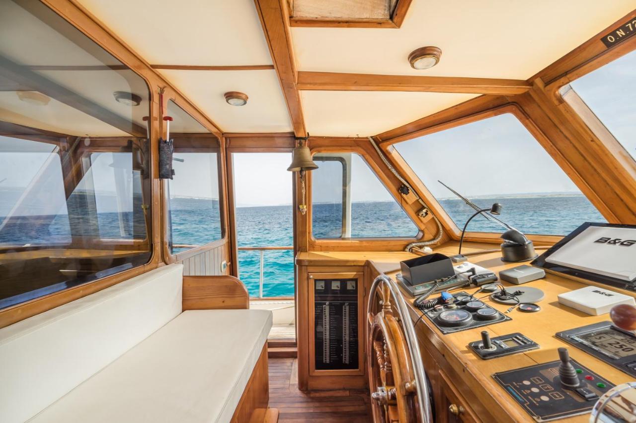 Spacious Yacht Center 5 Barcellona